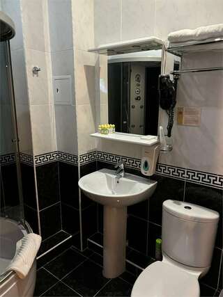 Гостиница Особняк на Карла Маркса Старица Стандартный люкс-8