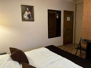 Гостиница Особняк на Карла Маркса Старица Небольшой двухместный номер с 1 кроватью-4