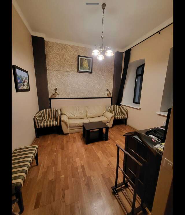 Гостиница Особняк на Карла Маркса Старица-143