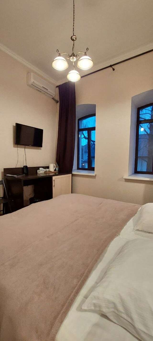 Гостиница Особняк на Карла Маркса Старица-109